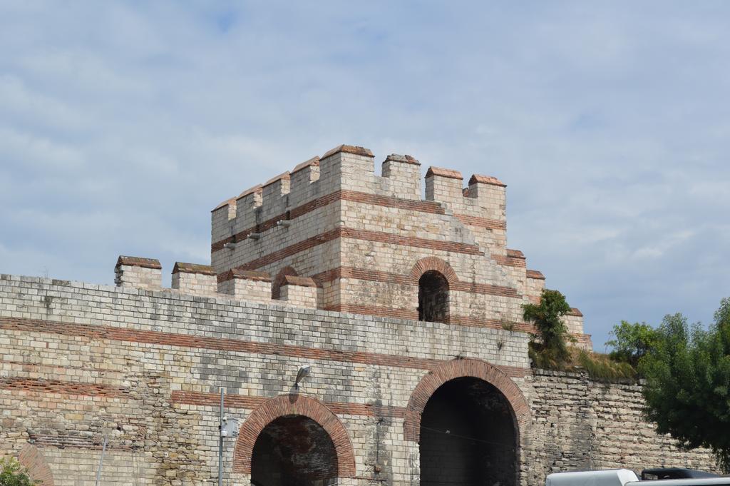 Golden Gate Hotel Topkapi Istanbul Exterior photo